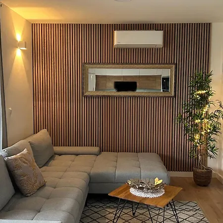 Apartment Maestral *