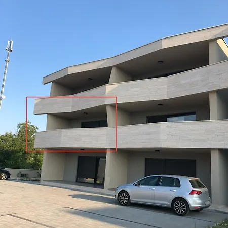 Apartment Maestral *