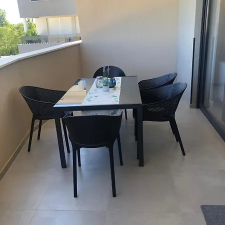 Maestral Apartamento *