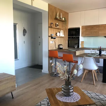 Maestral Apartment Nin