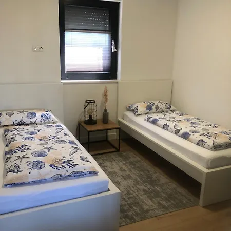 Apartment Maestral Nin