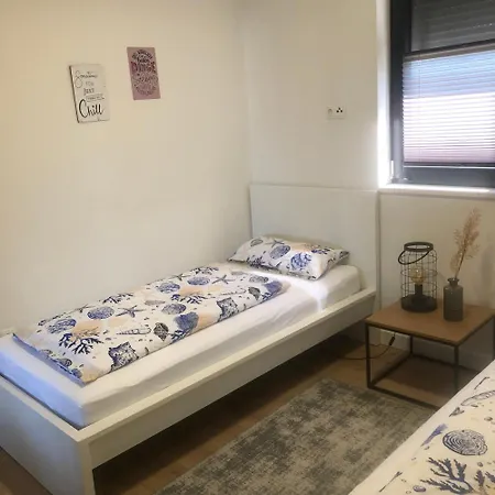 Maestral Apartment Nin
