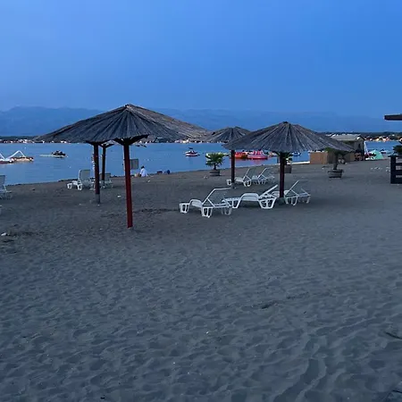 Maestral Apartman *