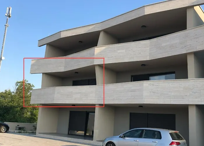 Apartman Maestral *